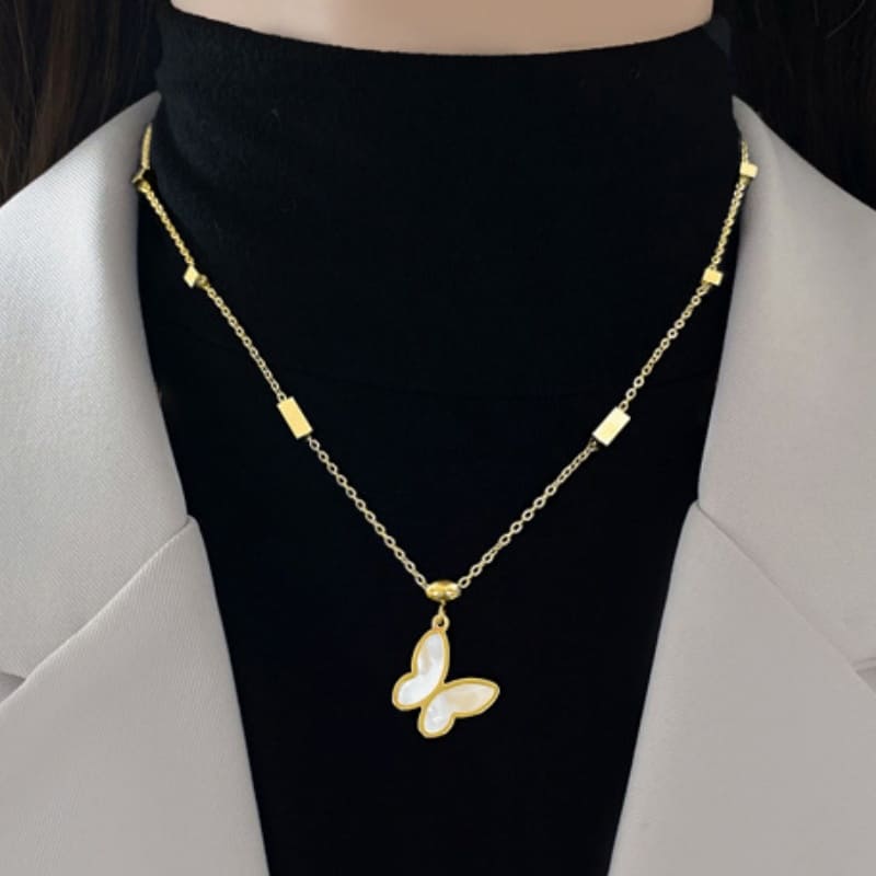 Lush Gardens - 18K Gold Plated Necklace